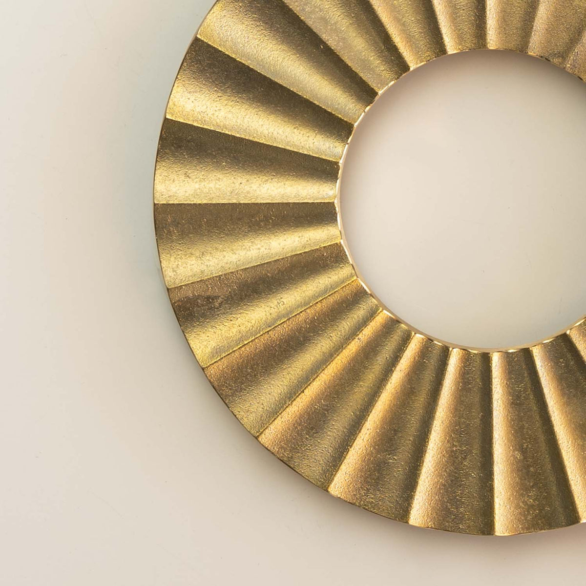 BRASS TRIVET - SUN