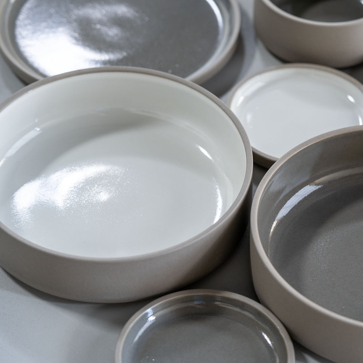 Shallow Bowl, Ash White
